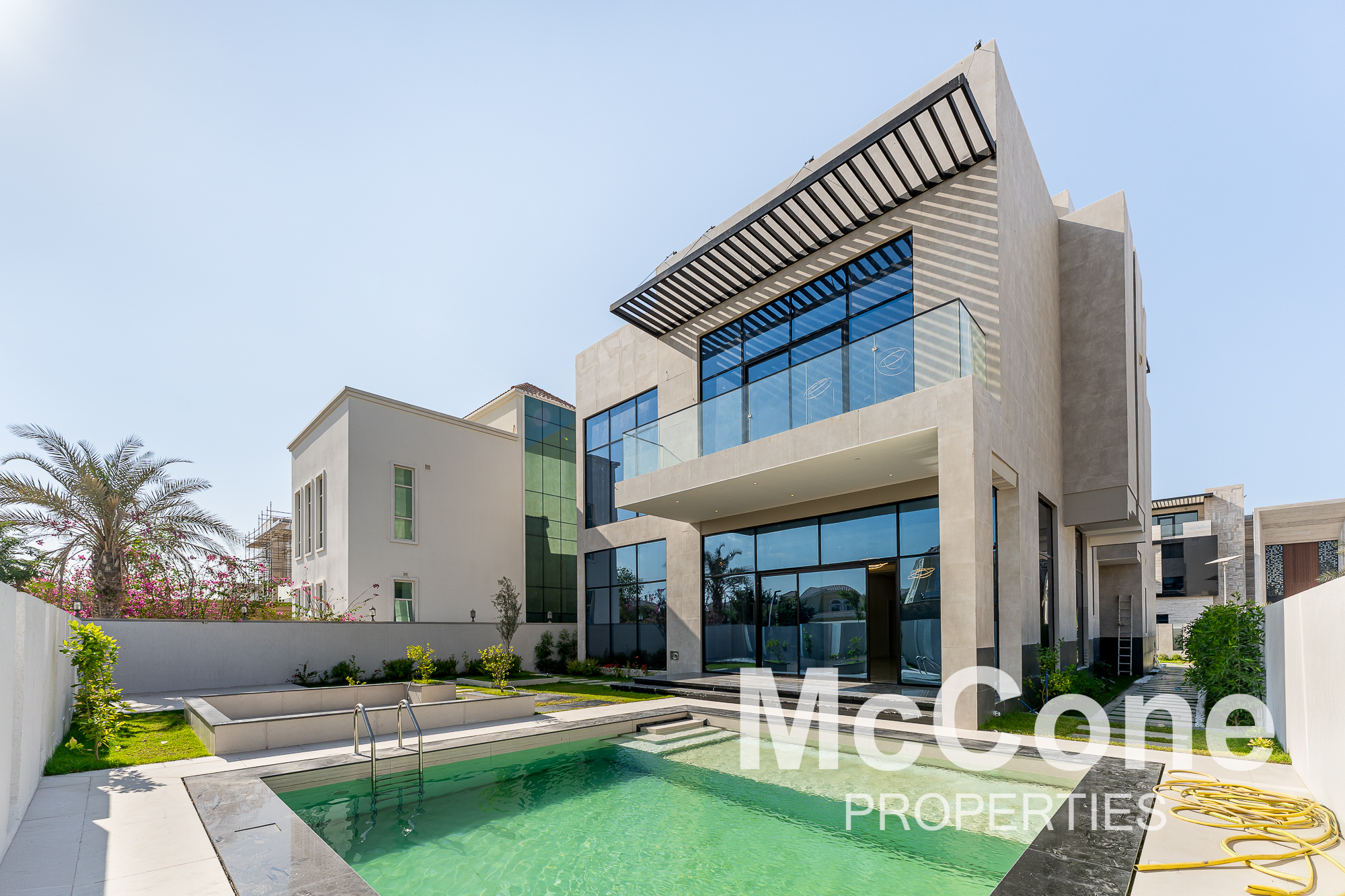 6 Bedroom Villa for Rent in District 6, Jumeirah Park