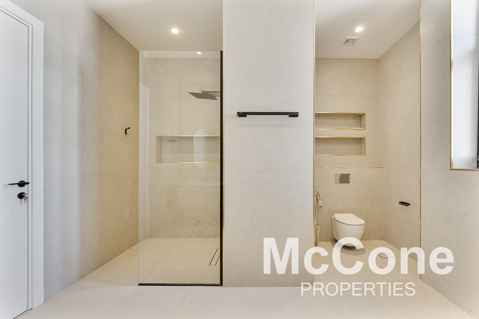 6 Bedroom Villa for Rent in District 6, Jumeirah Park — photograph 18 of 28