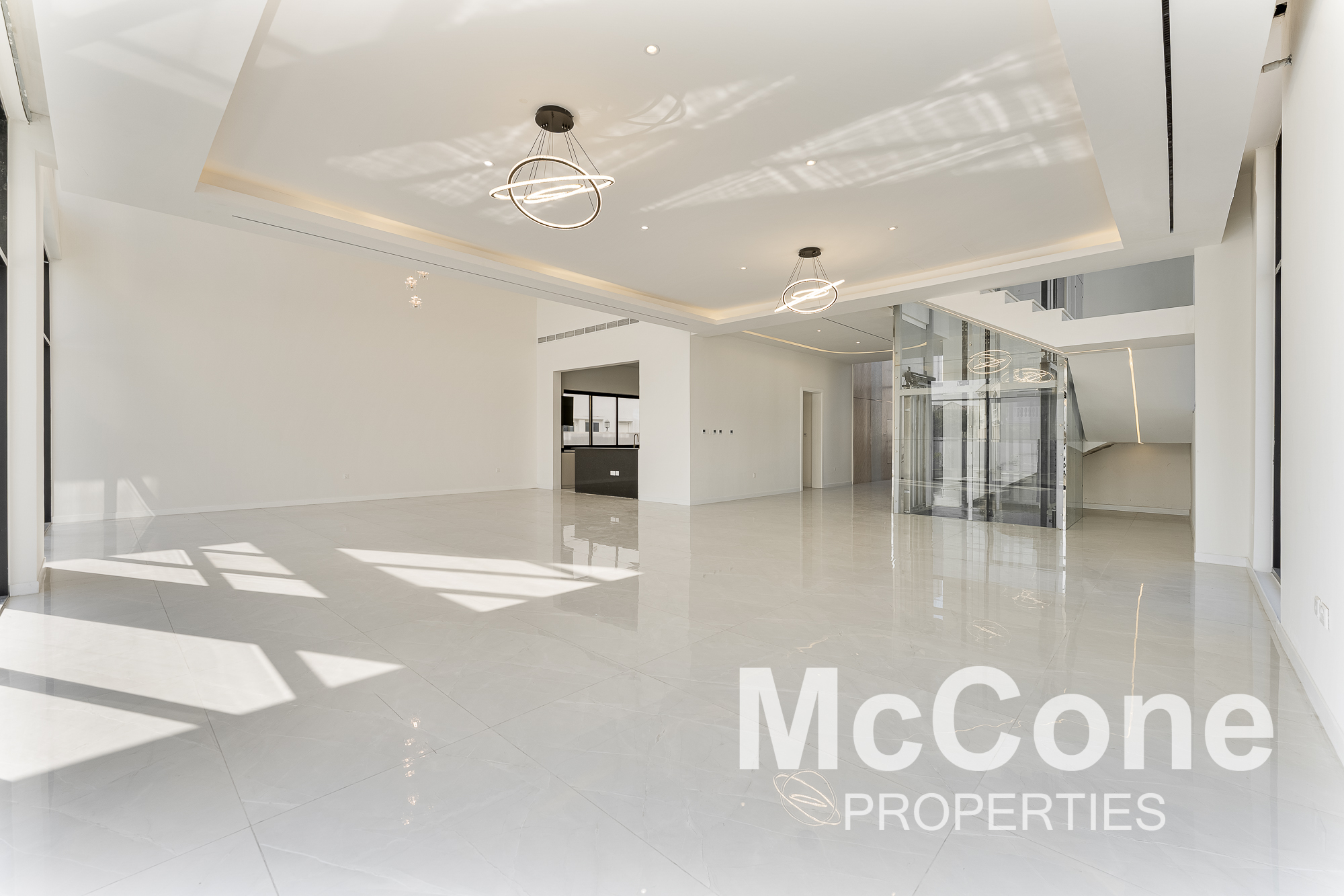 6 Bedroom Villa for Rent in District 6, Jumeirah Park — photo 3 of 28
