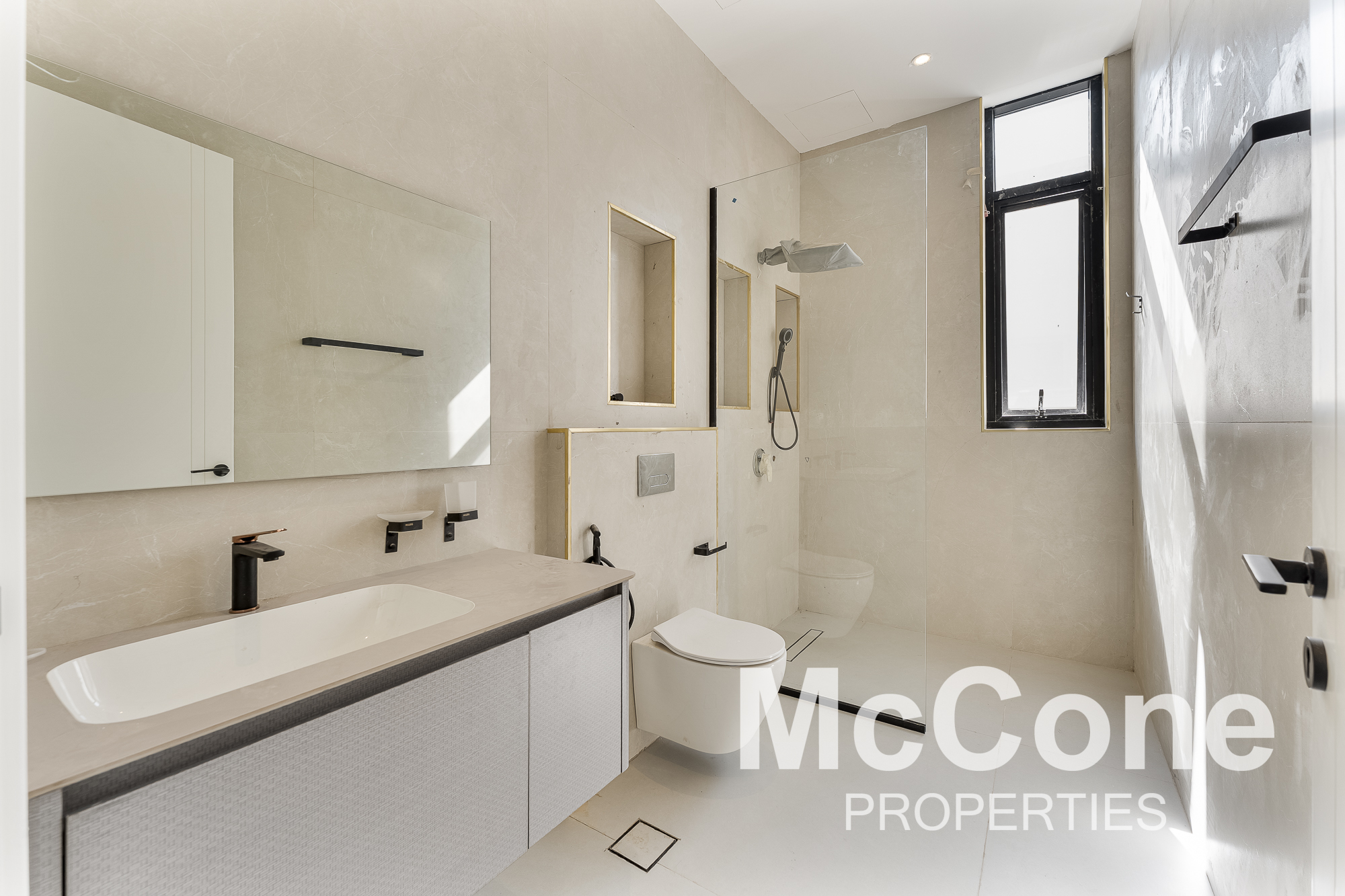 6 Bedroom Villa for Rent in District 6, Jumeirah Park — photograph 21 of 28