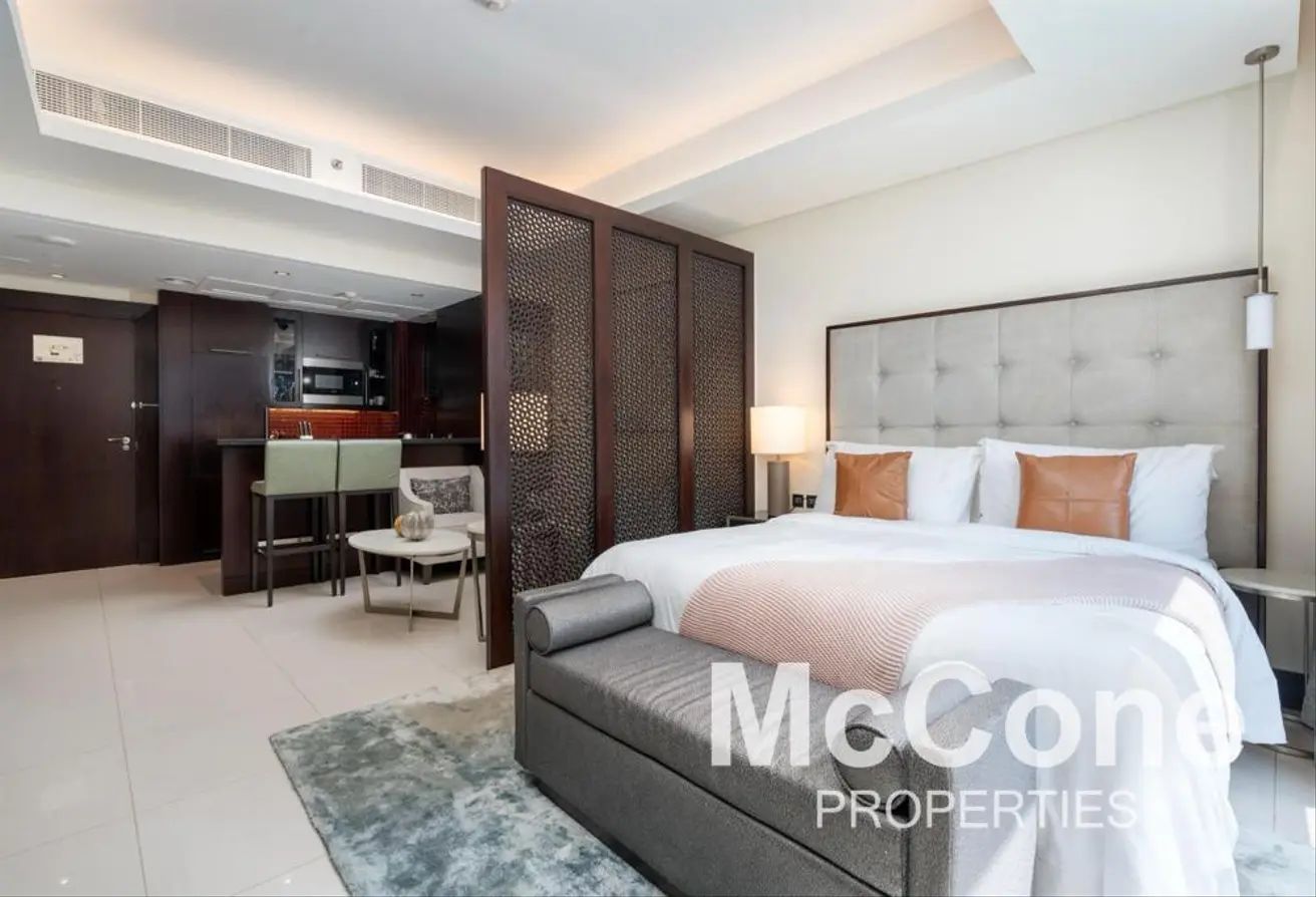Studio Apartment for Rent in Burj Lake Hotel - The Address DownTown, Downtown Dubai — photo 2 of 17