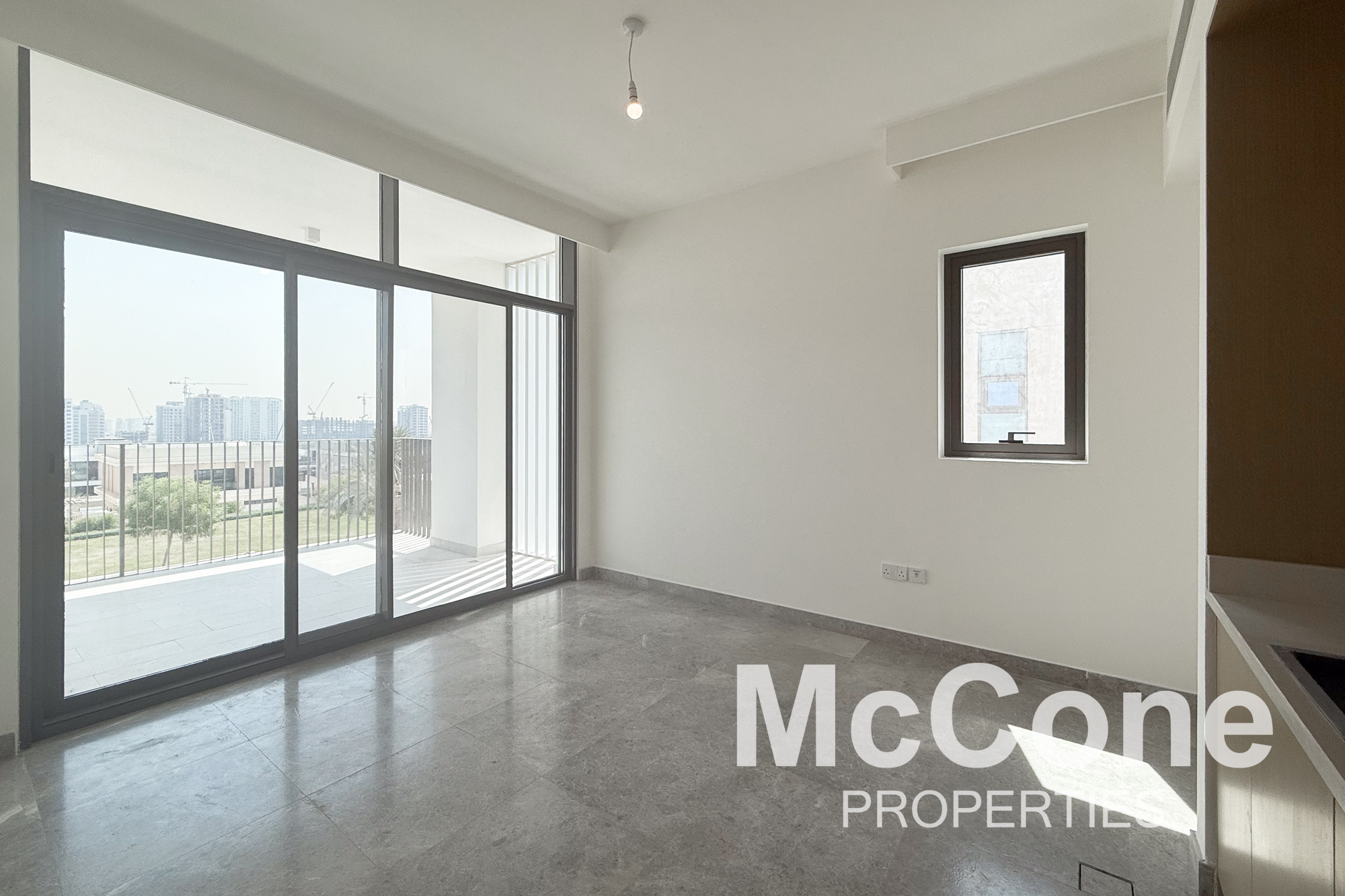 4 Bedroom Villa for Rent in Tilal Al Furjan, Al Furjan — photo 5 of 16