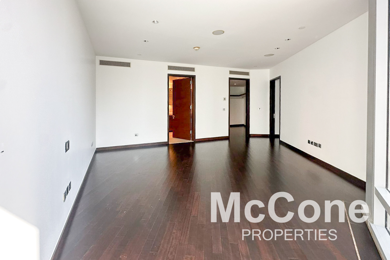 1 Bedroom Apartment for Rent in Burj Khalifa, Downtown Dubai — photo 5 of 12