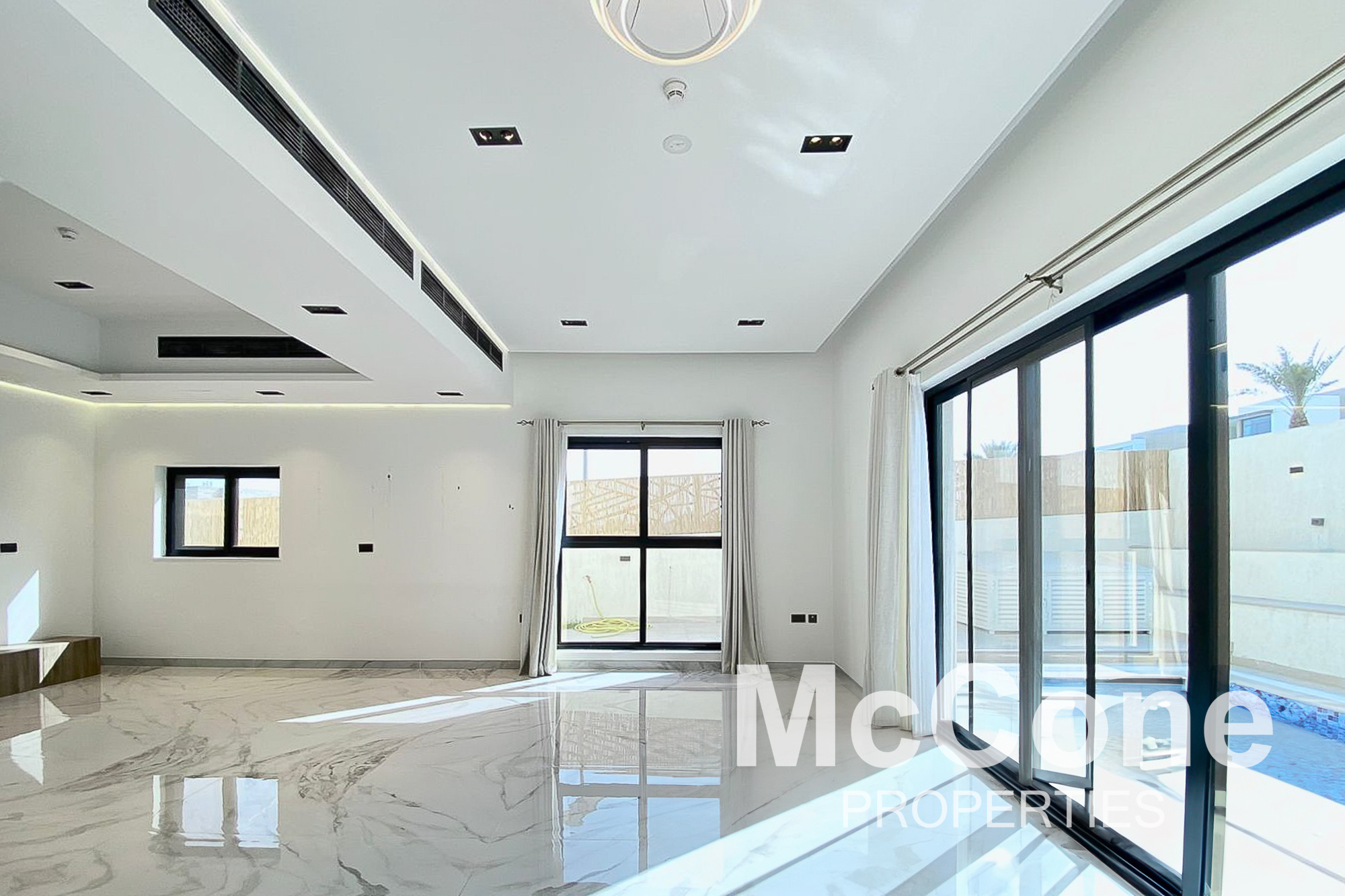 5 Bedroom Villa for Rent in Al Furjan West, Al Furjan — photo 2 of 23