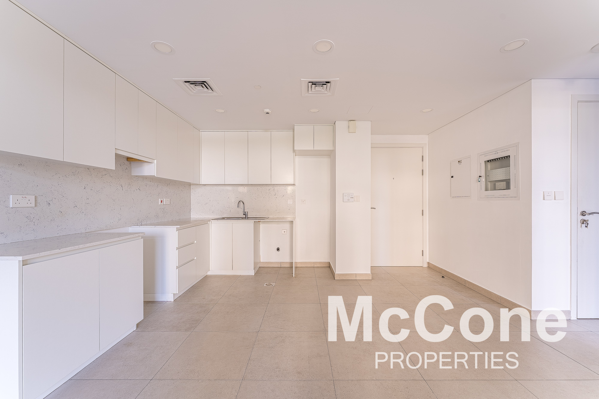 1 Bedroom Apartment for Rent in Asayel 2, Umm Suqeim — photo 4 of 12