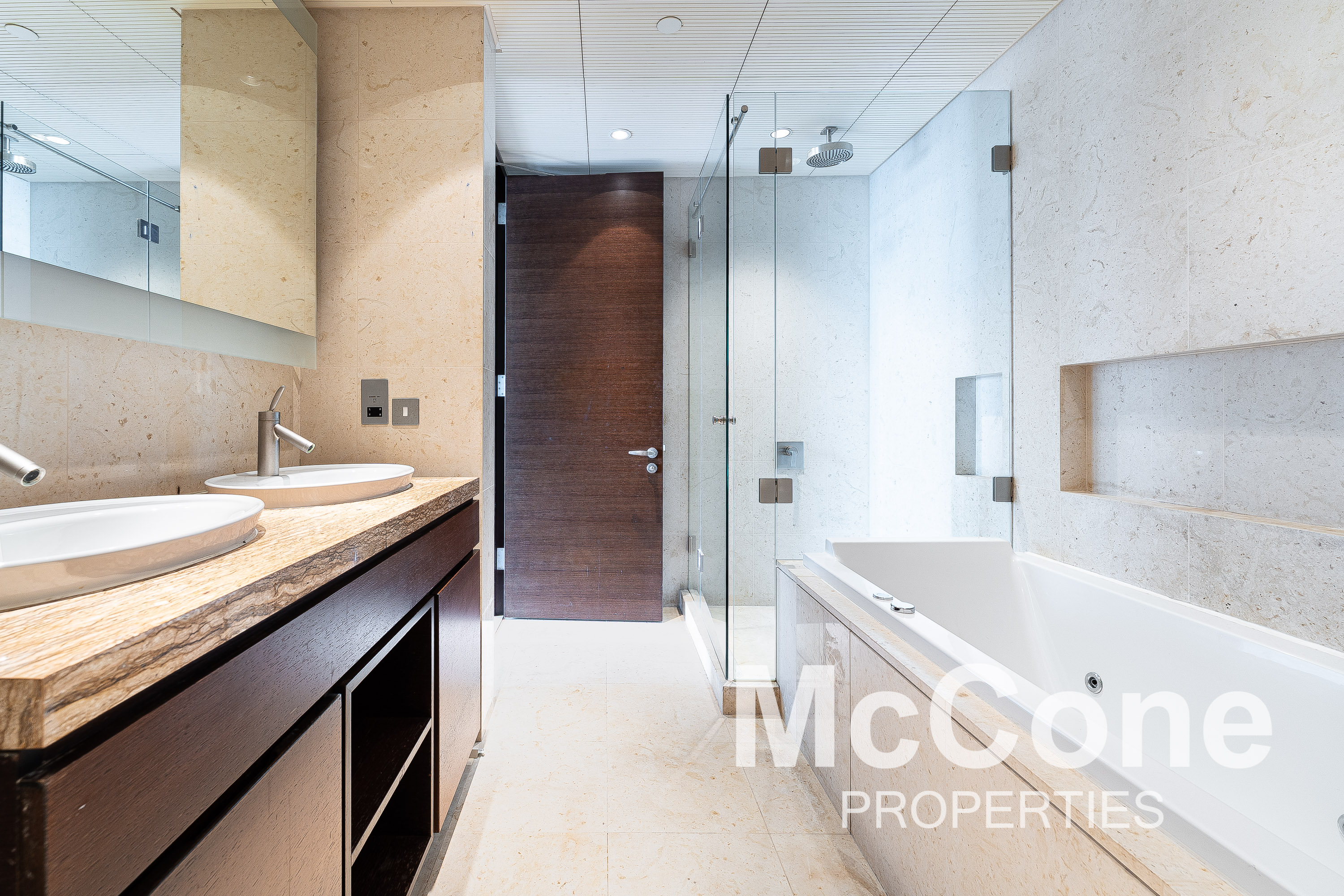 2 Bedroom Apartment for Rent in Burj Khalifa, Downtown Dubai — photograph 13 of 17