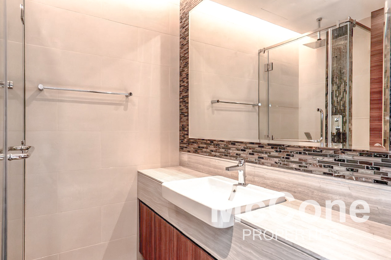 2 Bedroom Apartment for Rent in Imperial Avenue, Downtown Dubai — photograph 10 of 17