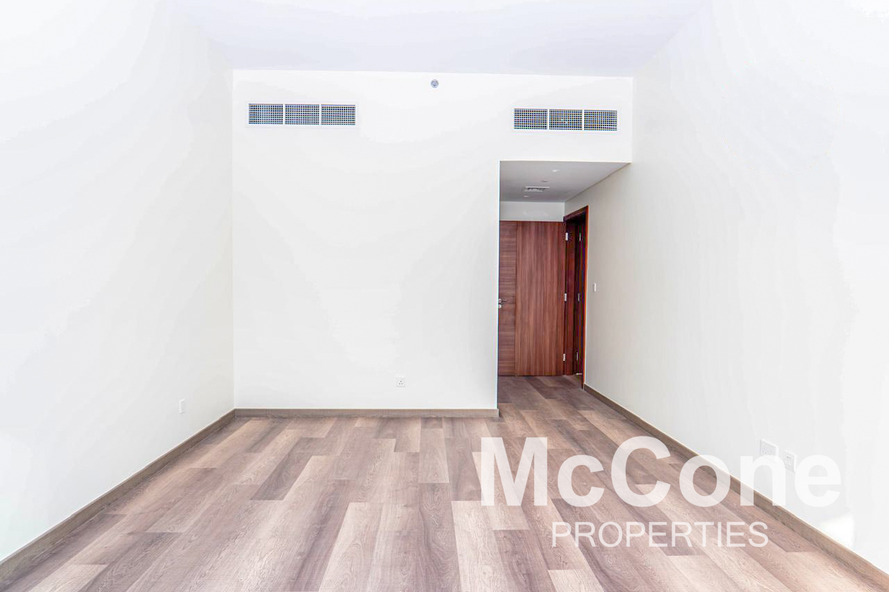 2 Bedroom Apartment for Rent in Imperial Avenue, Downtown Dubai — photo 8 of 17