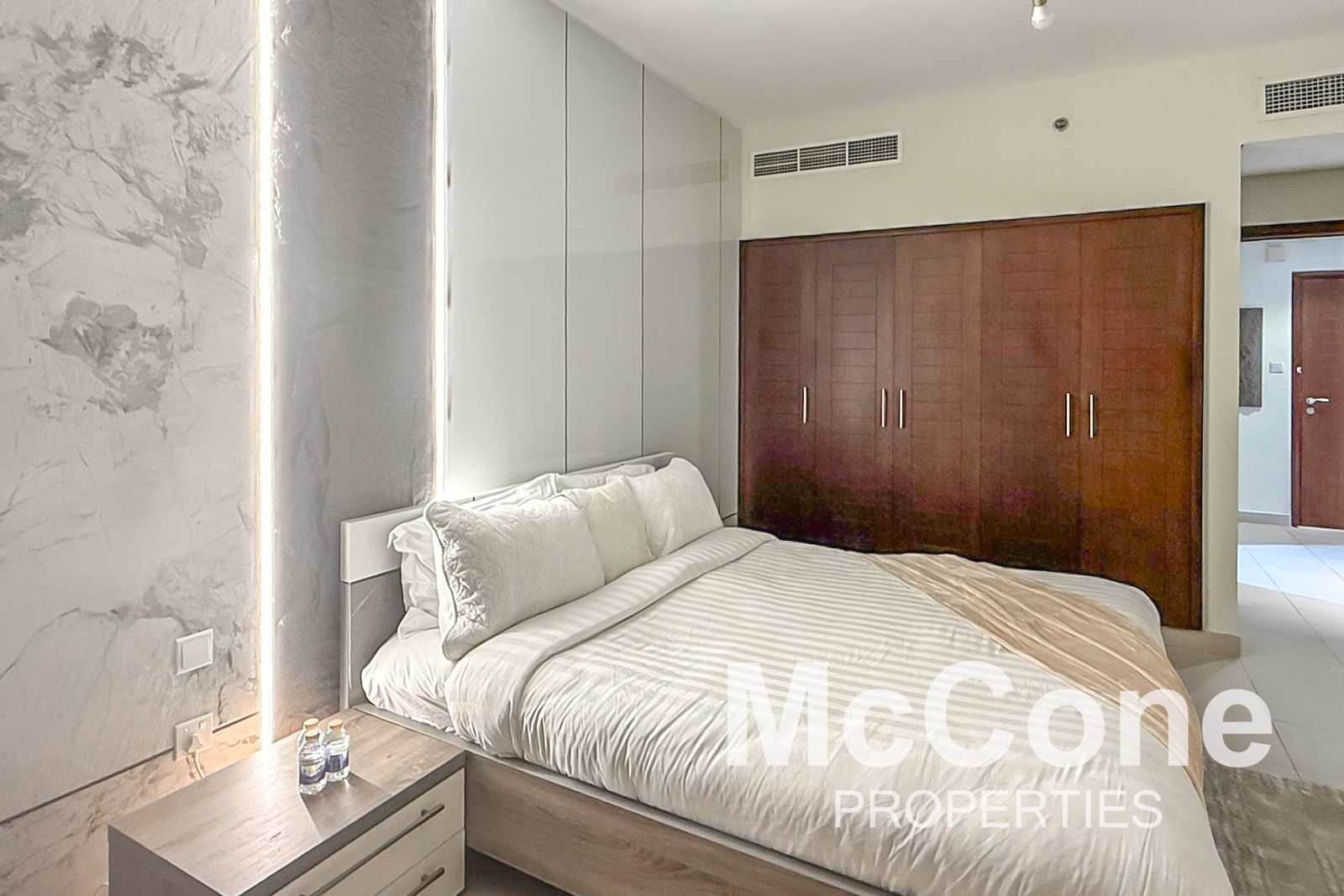 1 Bedroom Apartment for Rent in Boulevard Central Tower 2, Downtown Dubai — photograph 11 of 14