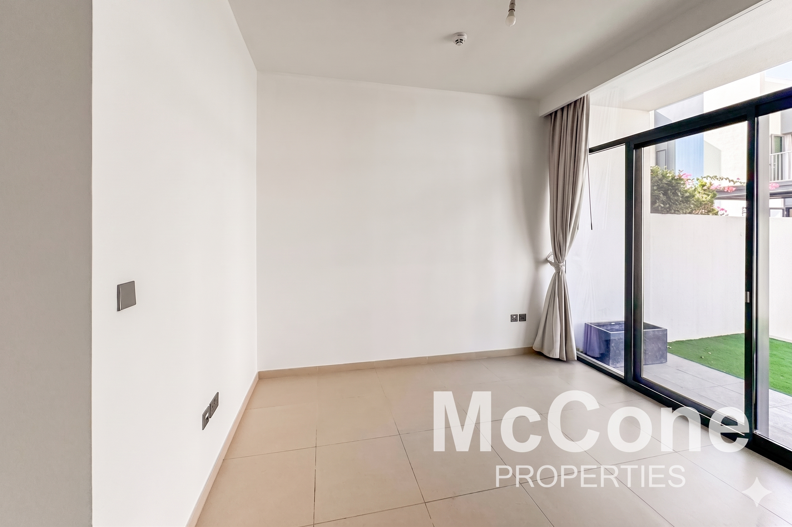 3 Bedroom Townhouse for Rent in Joy, Arabian Ranches 3 — photograph 12 of 26