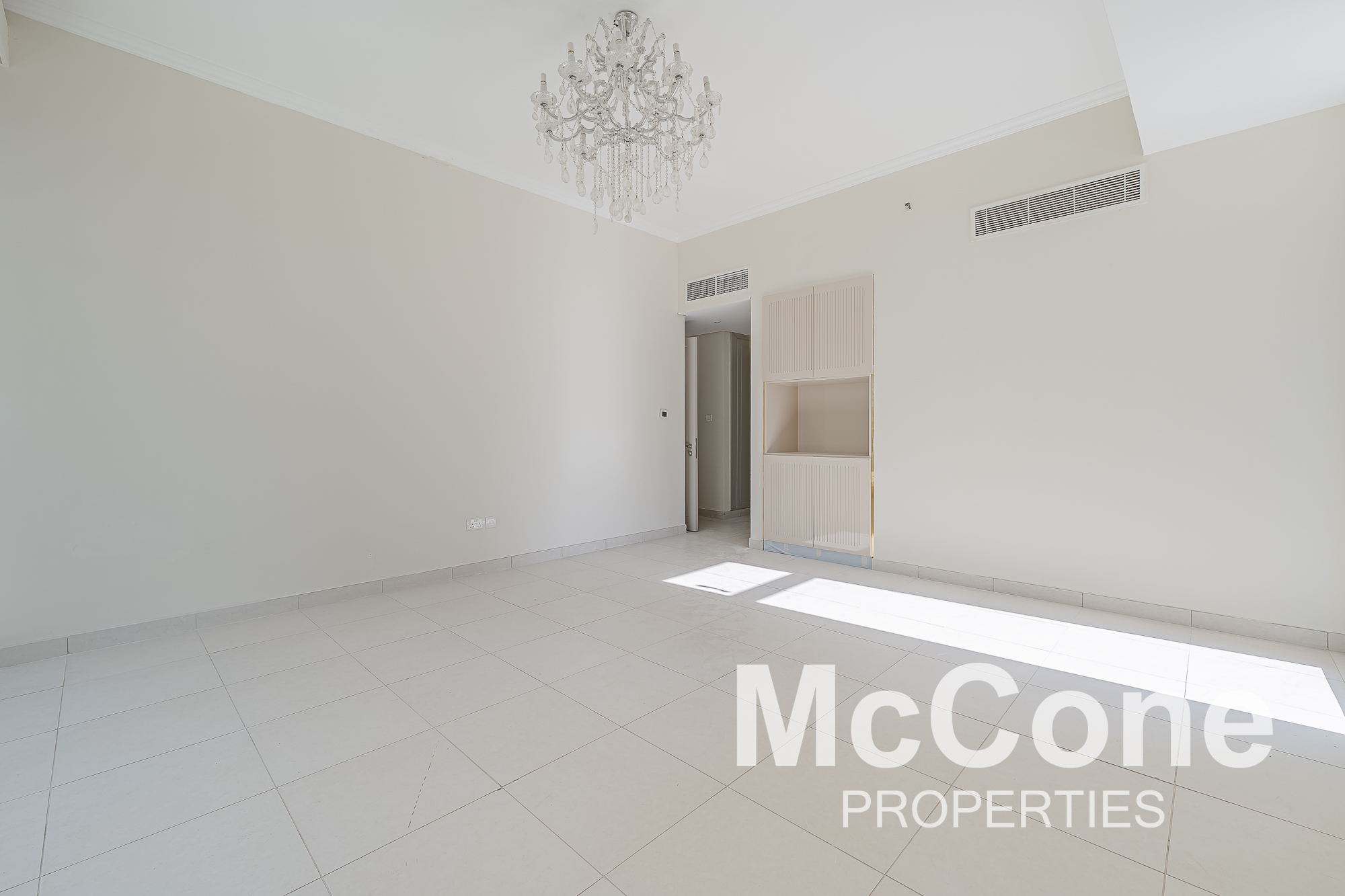 3 Bedroom Apartment for Rent in Tamweel Tower, Jumeirah Lake Towers — photo 7 of 21