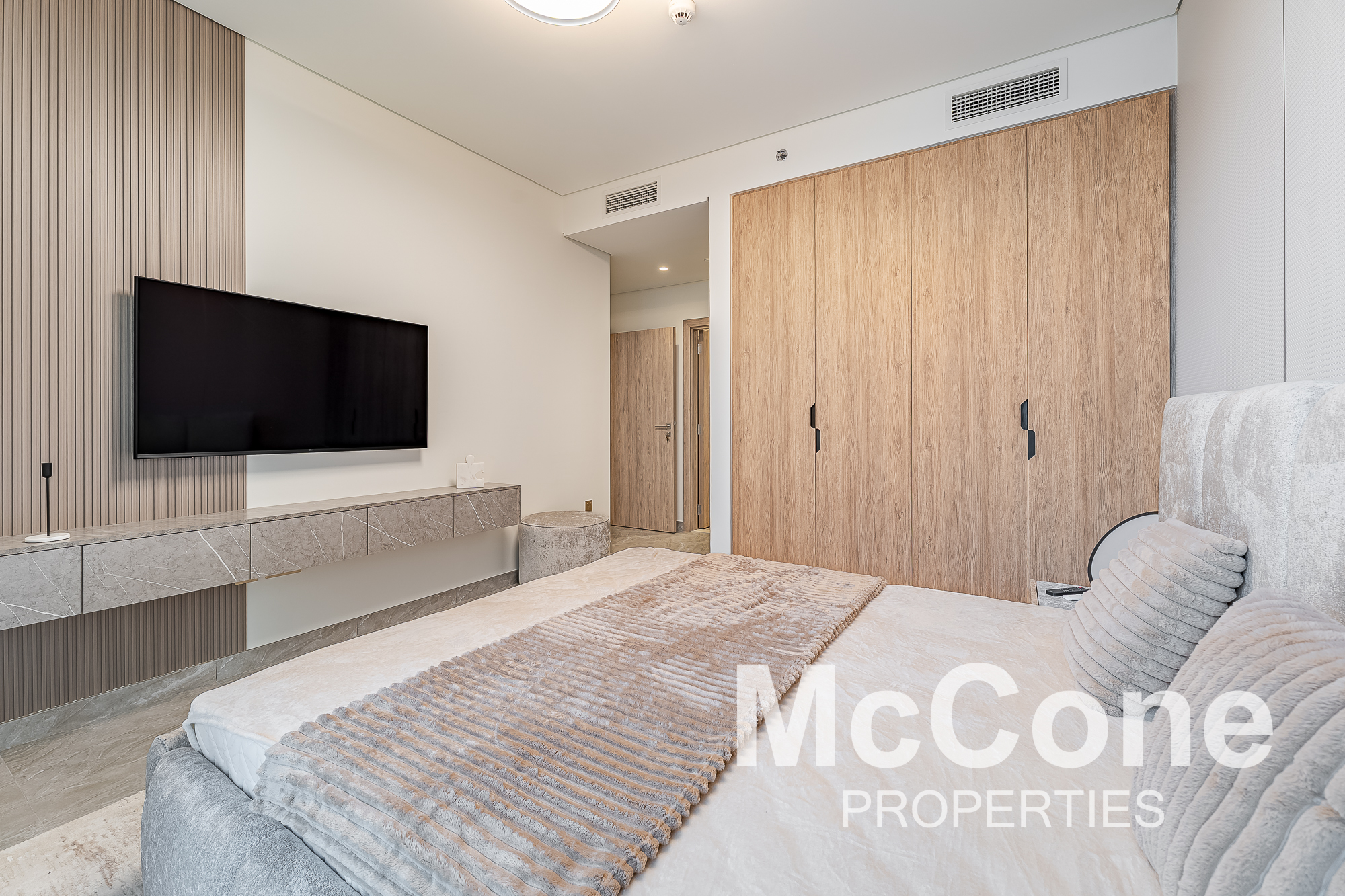 2 Bedroom Apartment for Rent in Peninsula One, Business Bay — photo 9 of 14