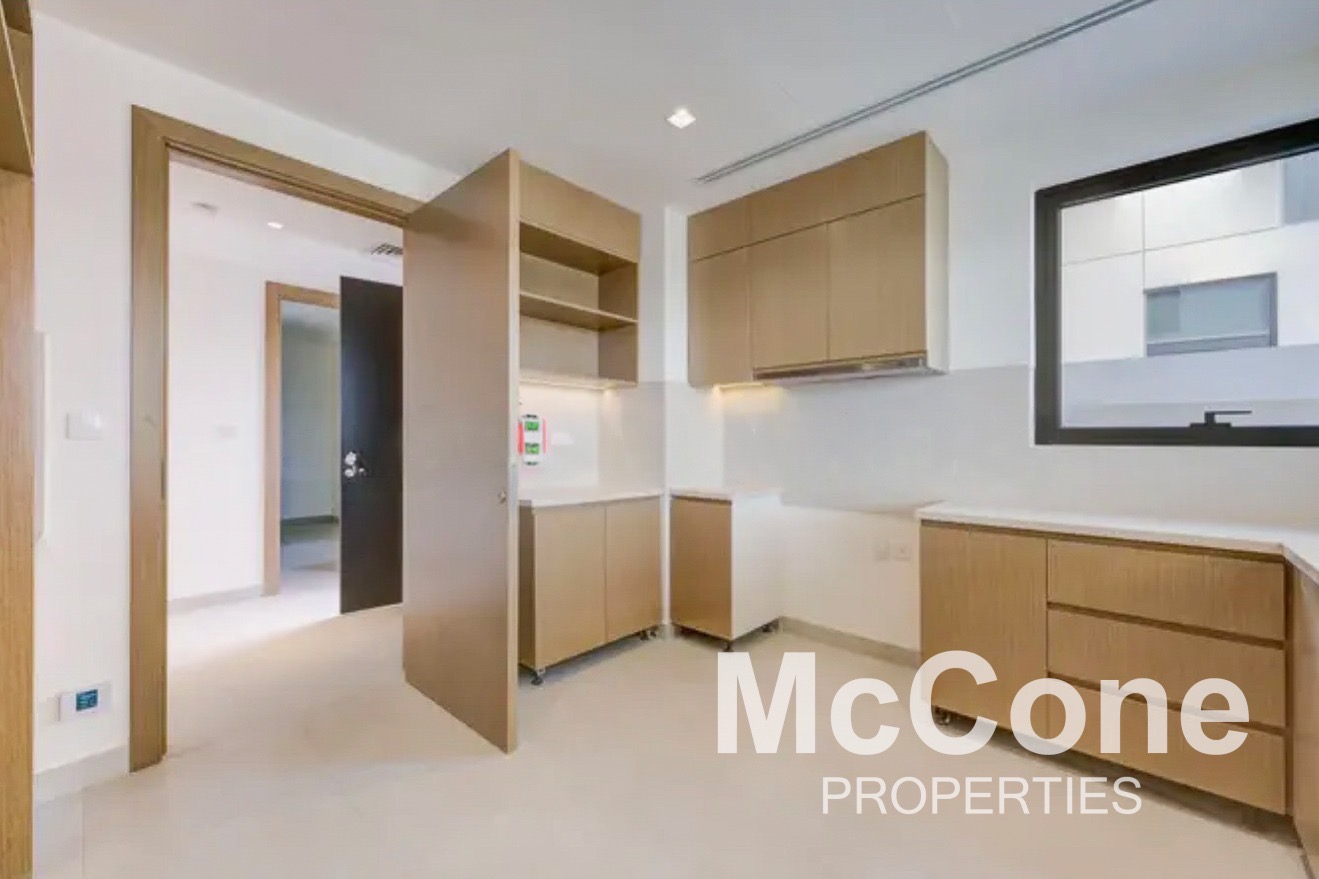 4 Bedroom Villa for Rent in Tilal Al Furjan, Al Furjan — photo 4 of 10