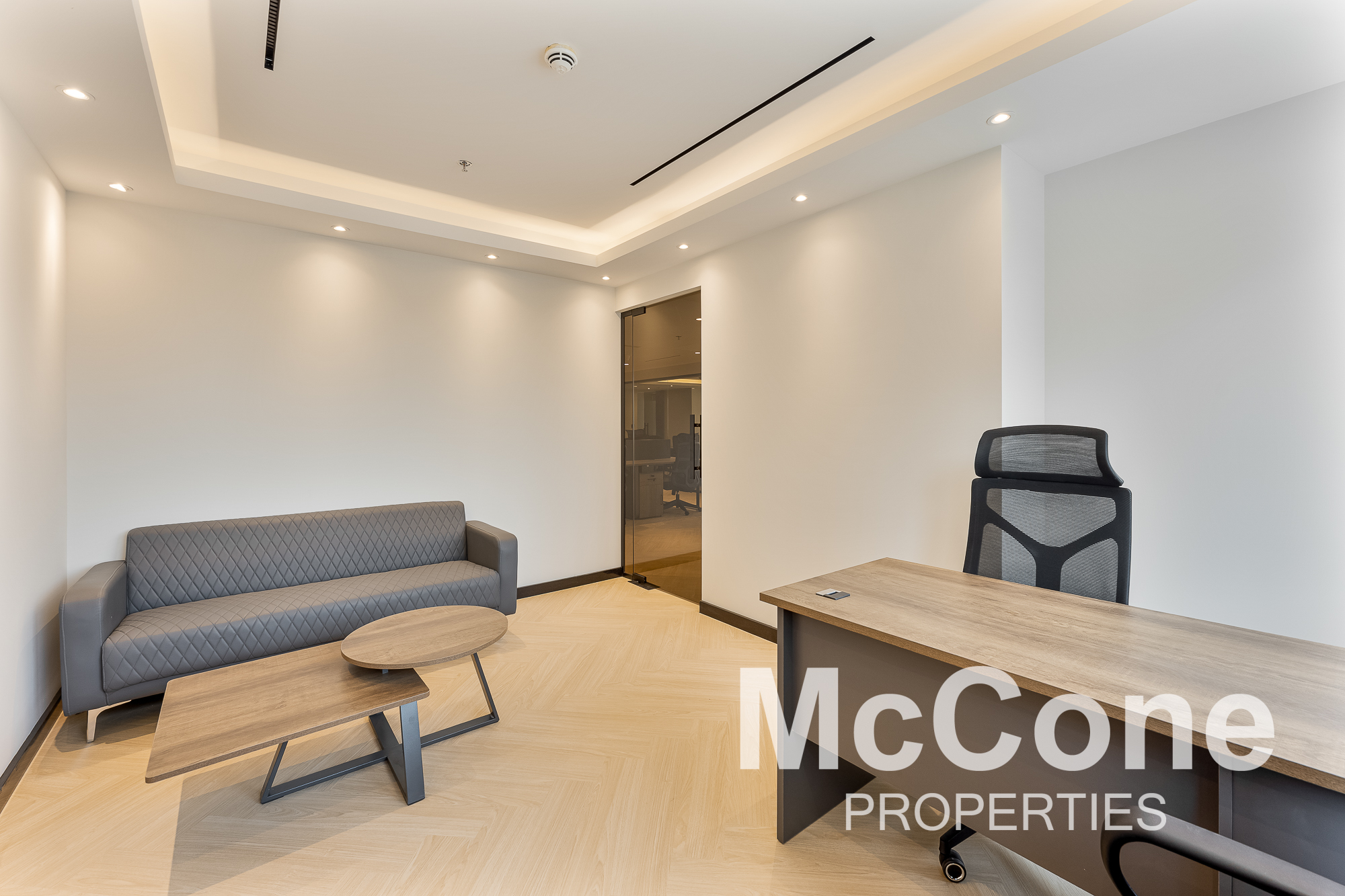 Office for Rent in One Lake Plaza, Jumeirah Lake Towers — photograph 13 of 18