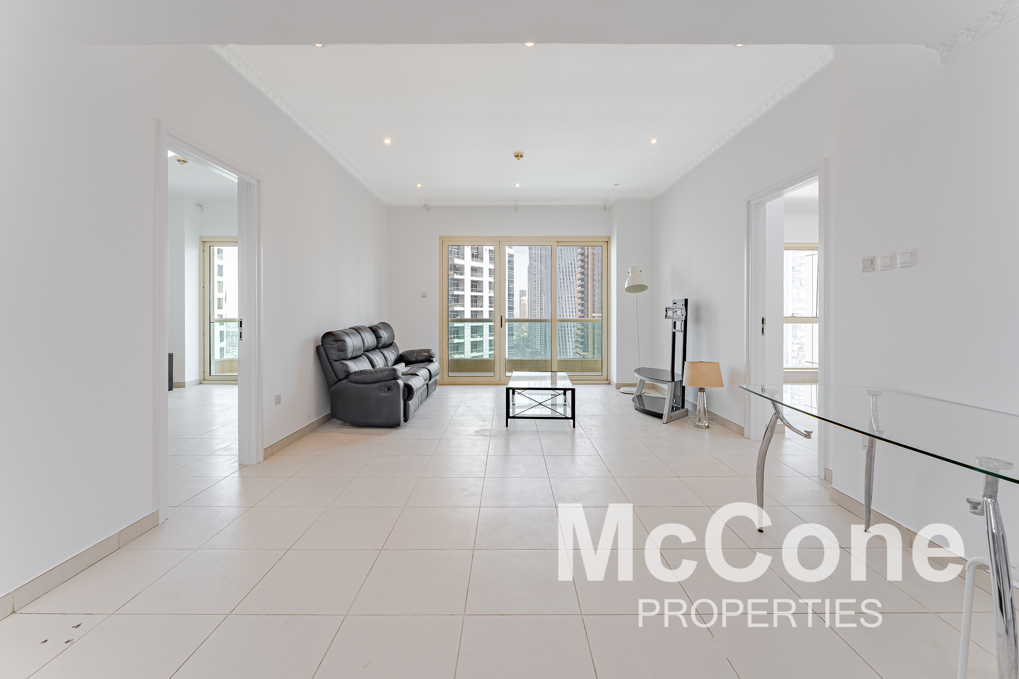 2 Bedroom Apartment for Rent in The Royal Oceanic, Dubai Marina — photo 6 of 20