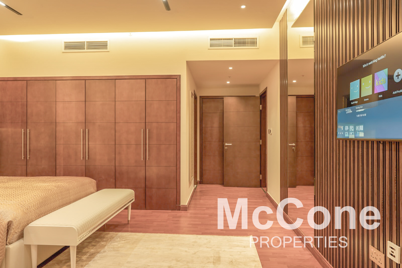 2 Bedroom Apartment for Rent in South Ridge 2, Downtown Dubai — photograph 18 of 26