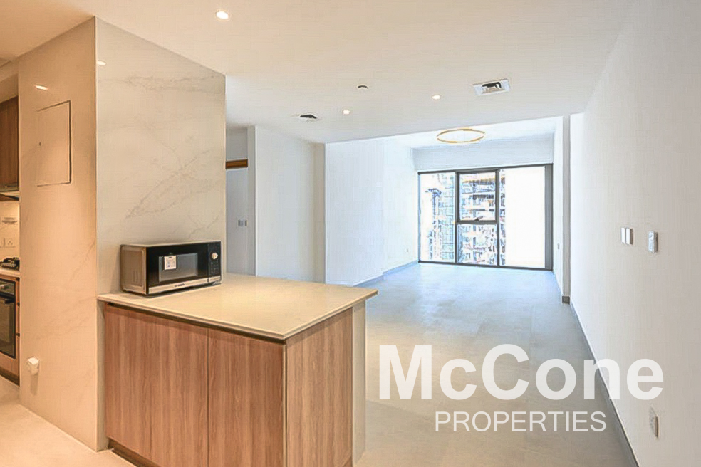 2 Bedroom Apartment for Rent in Riva Residence, Maritime City — photo 2 of 26