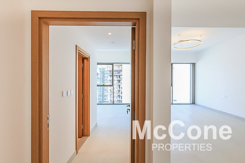 2 Bedroom Apartment for Rent in Riva Residence, Maritime City — photo 4 of 26
