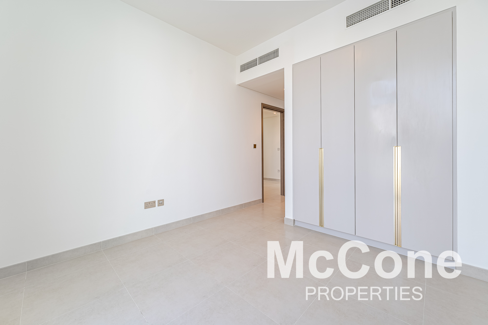 4 Bedroom Villa for Rent in Elie Saab 1, Arabian Ranches 3 — photograph 11 of 29