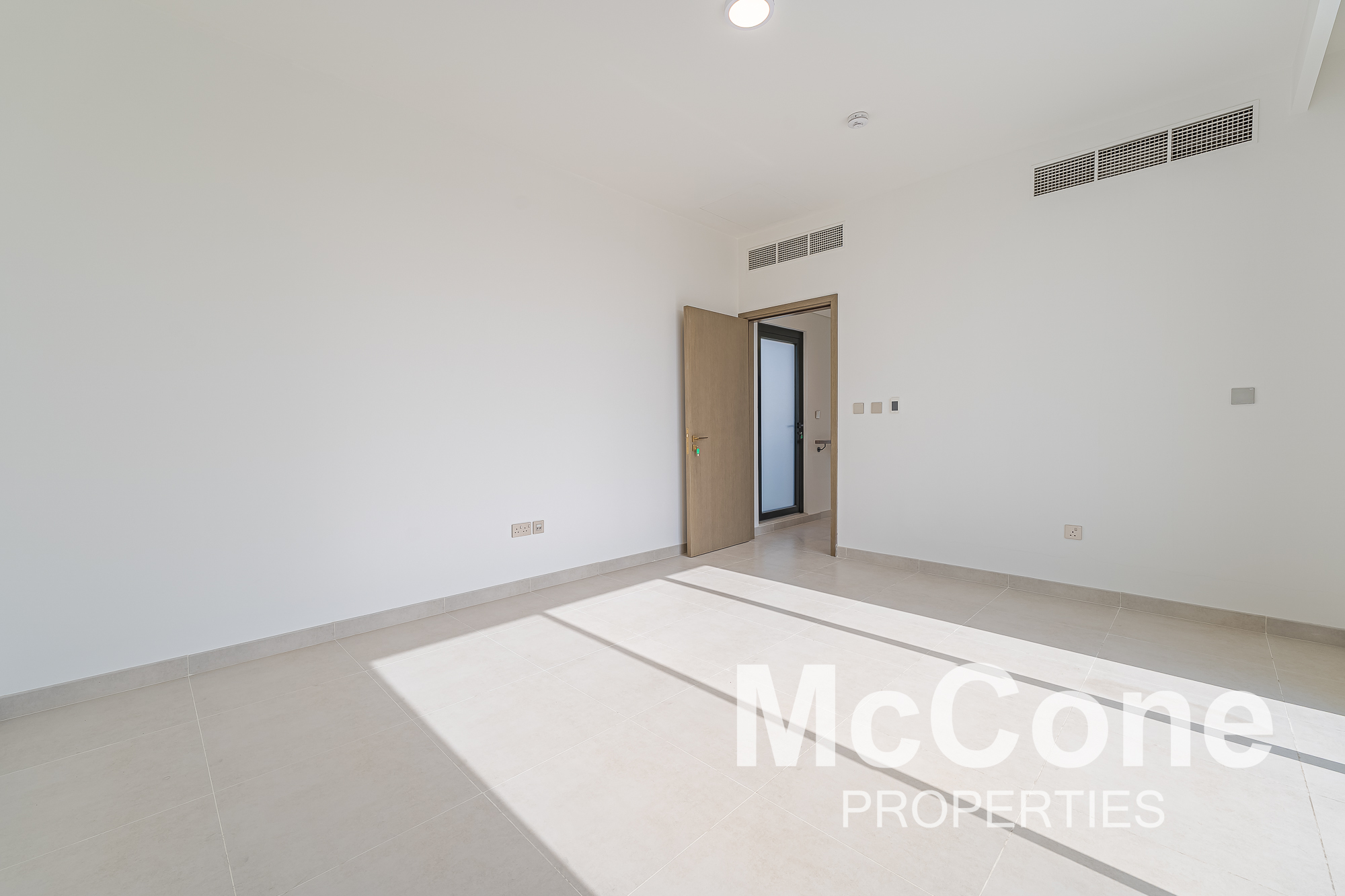 4 Bedroom Villa for Rent in Elie Saab 1, Arabian Ranches 3 — photograph 10 of 29