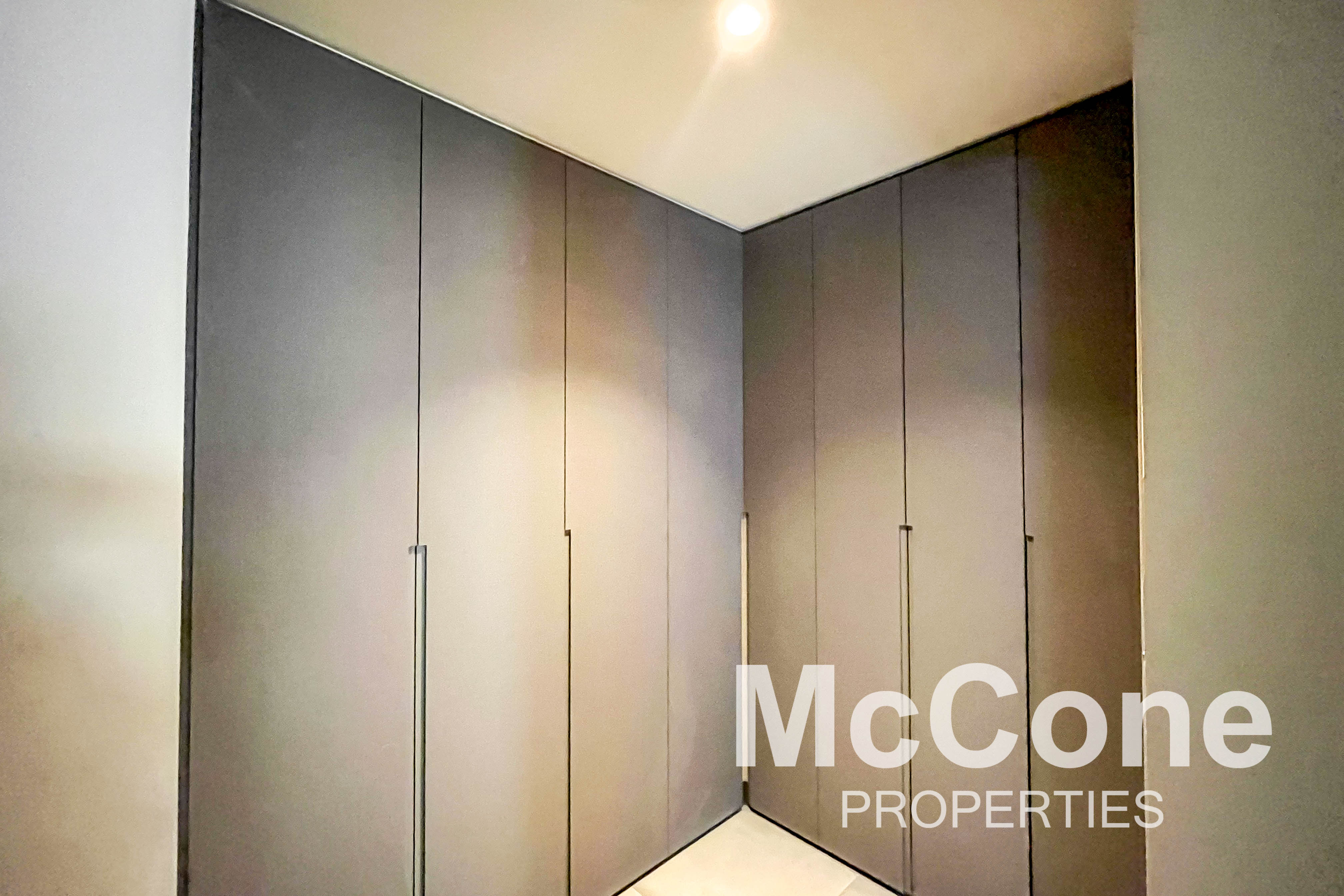 2 Bedroom Apartment for Rent in Orra The Embankment Tower 1, Jumeirah Lake Towers — photograph 20 of 26