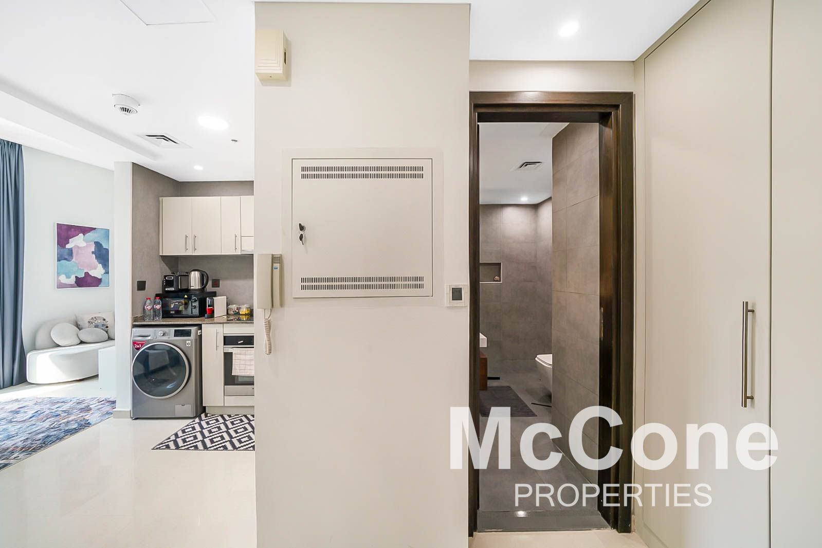 Studio Apartment for Rent in Bay Central Tower West, Dubai Marina — photograph 10 of 20