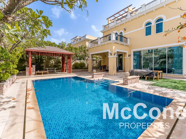 4 Bedroom Villa for Rent in Legacy Nova Villas, Jumeirah Park