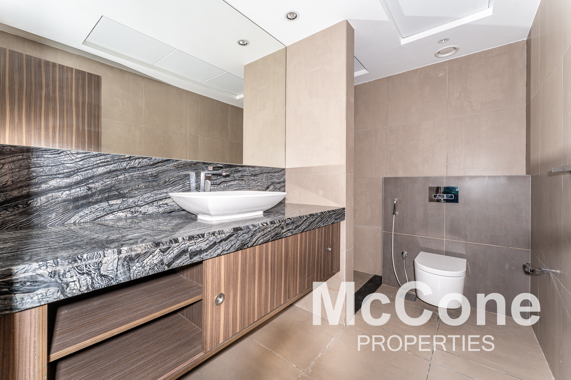 1 Bedroom Apartment for Rent in The Onyx Tower 2, Greens — photograph 13 of 19