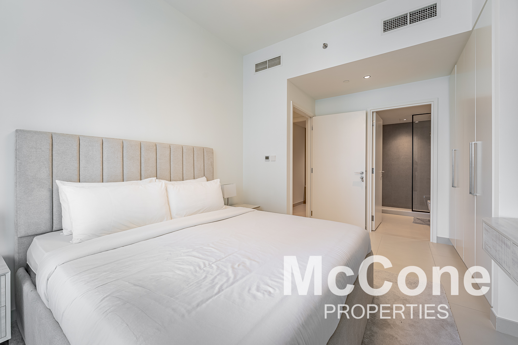 3 Bedroom Apartment for Rent in Burj Crown, Downtown Dubai — photo 6 of 21
