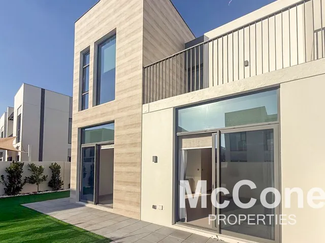 4 Bedroom Townhouse for Rent in Sun, Arabian Ranches 3