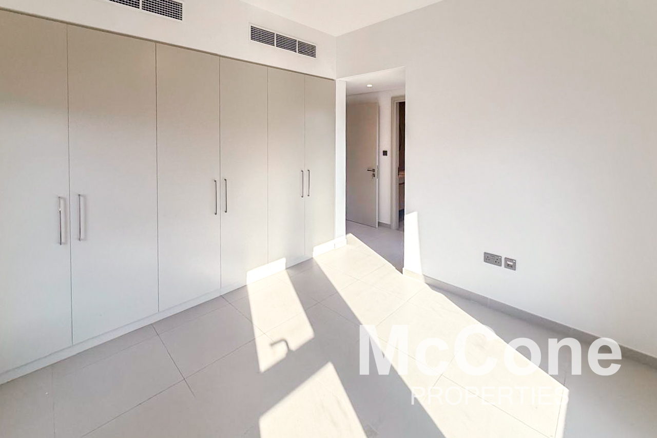 4 Bedroom Townhouse for Rent in Sun, Arabian Ranches 3 — photograph 12 of 26