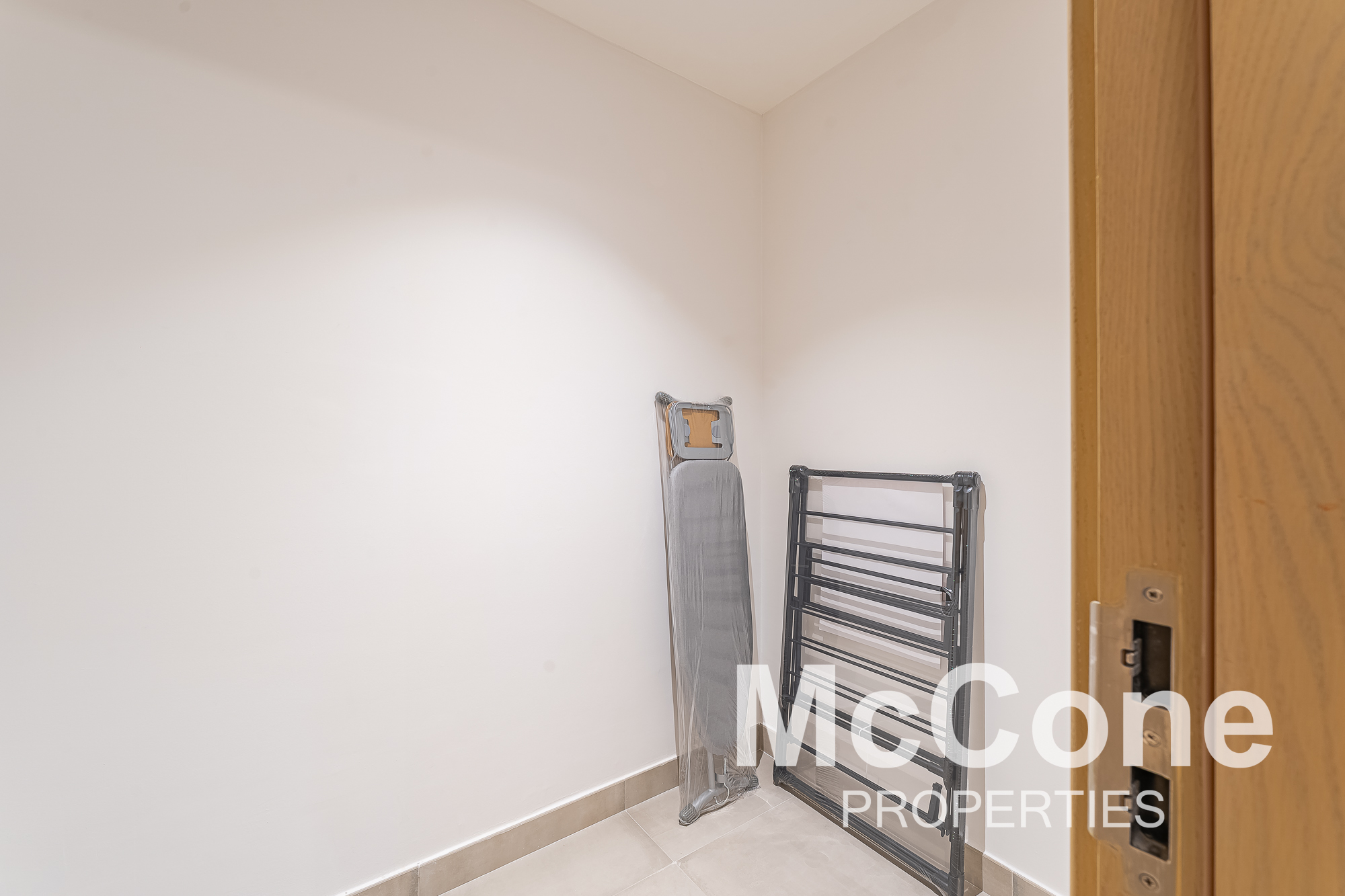 2 Bedroom Apartment for Rent in Orra The Embankment Tower 1, Jumeirah Lake Towers — photograph 12 of 17