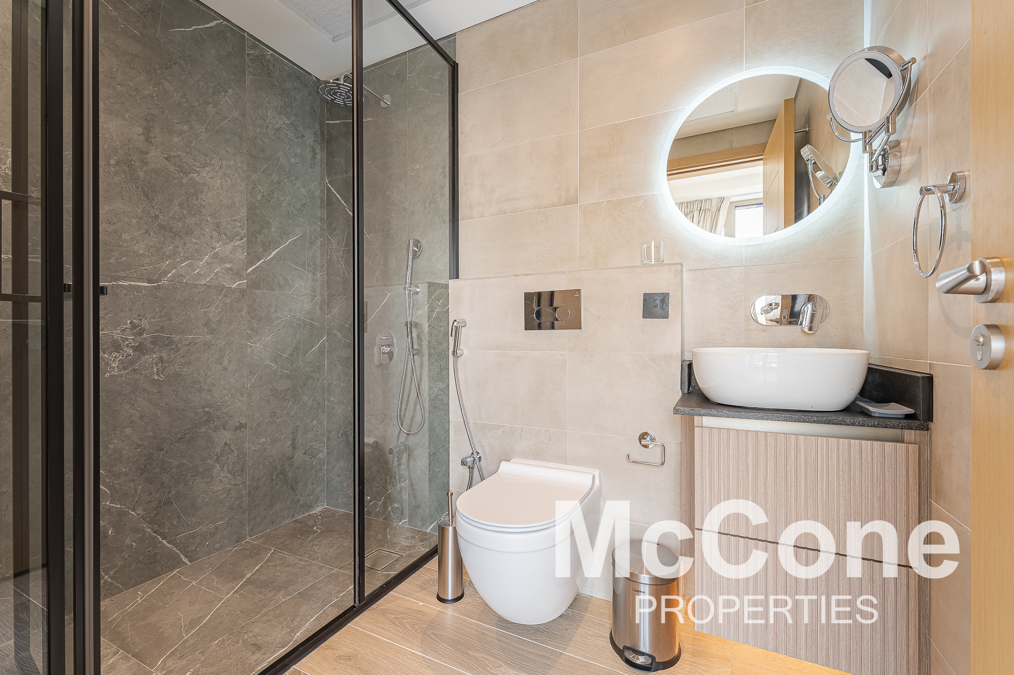 2 Bedroom Apartment for Rent in Orra The Embankment Tower 1, Jumeirah Lake Towers — photograph 10 of 17