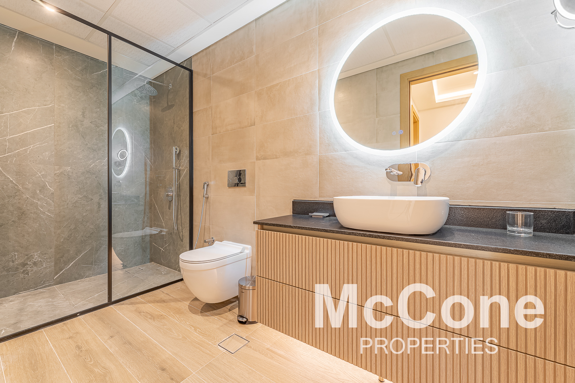 2 Bedroom Apartment for Rent in Orra The Embankment Tower 1, Jumeirah Lake Towers — photograph 11 of 17