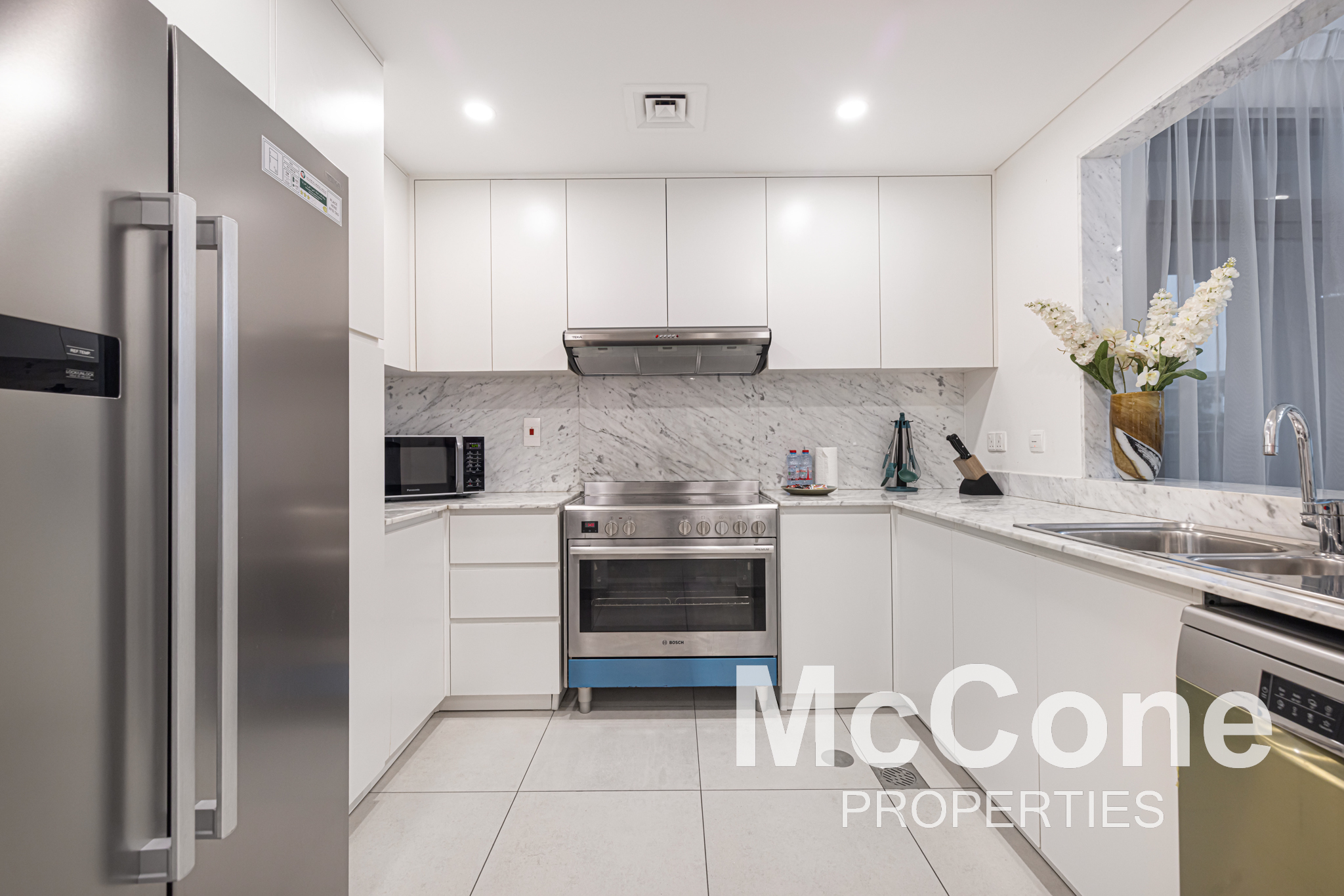 2 Bedroom Apartment for Rent in Rahaal 1, Umm Suqeim — photo 4 of 28