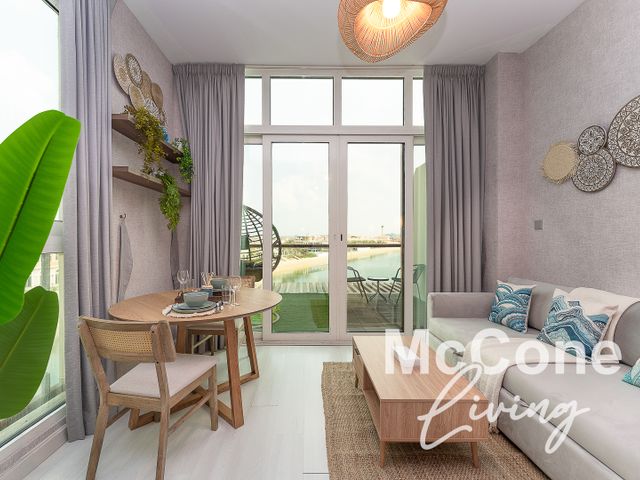 Studio Apartment for Rent in Palm Views East, Palm Jumeirah