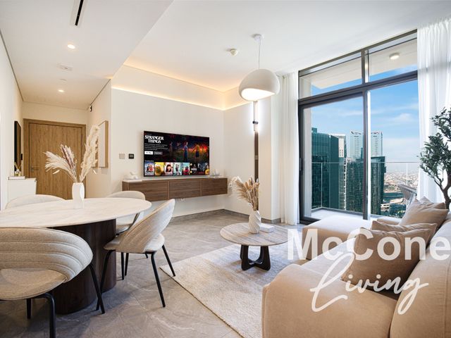 1 Bedroom Apartment for Rent in Peninsula One, Business Bay