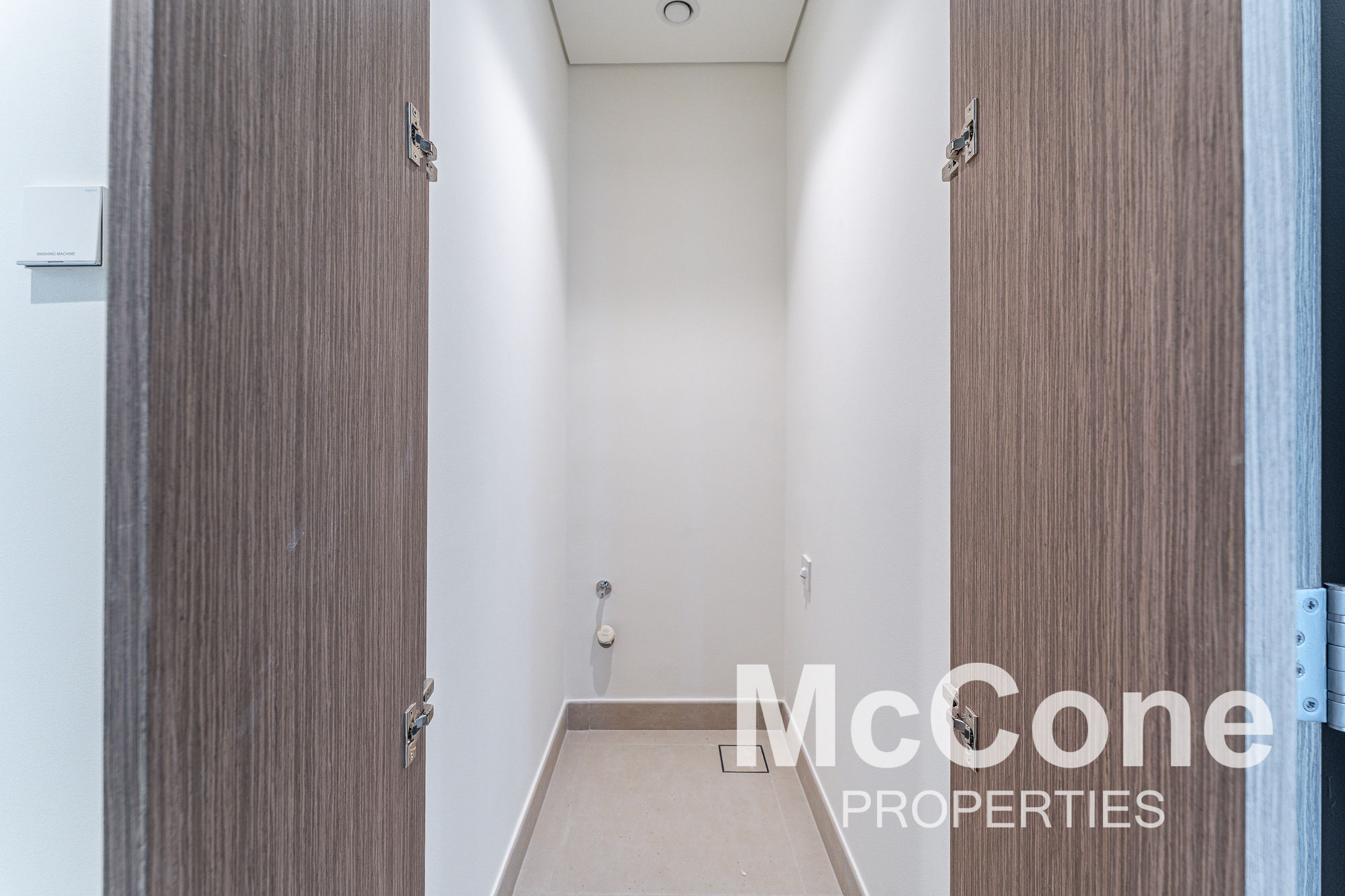 2 Bedroom Apartment for Rent in Seagate Building 3, Mina Rashid — photograph 11 of 22