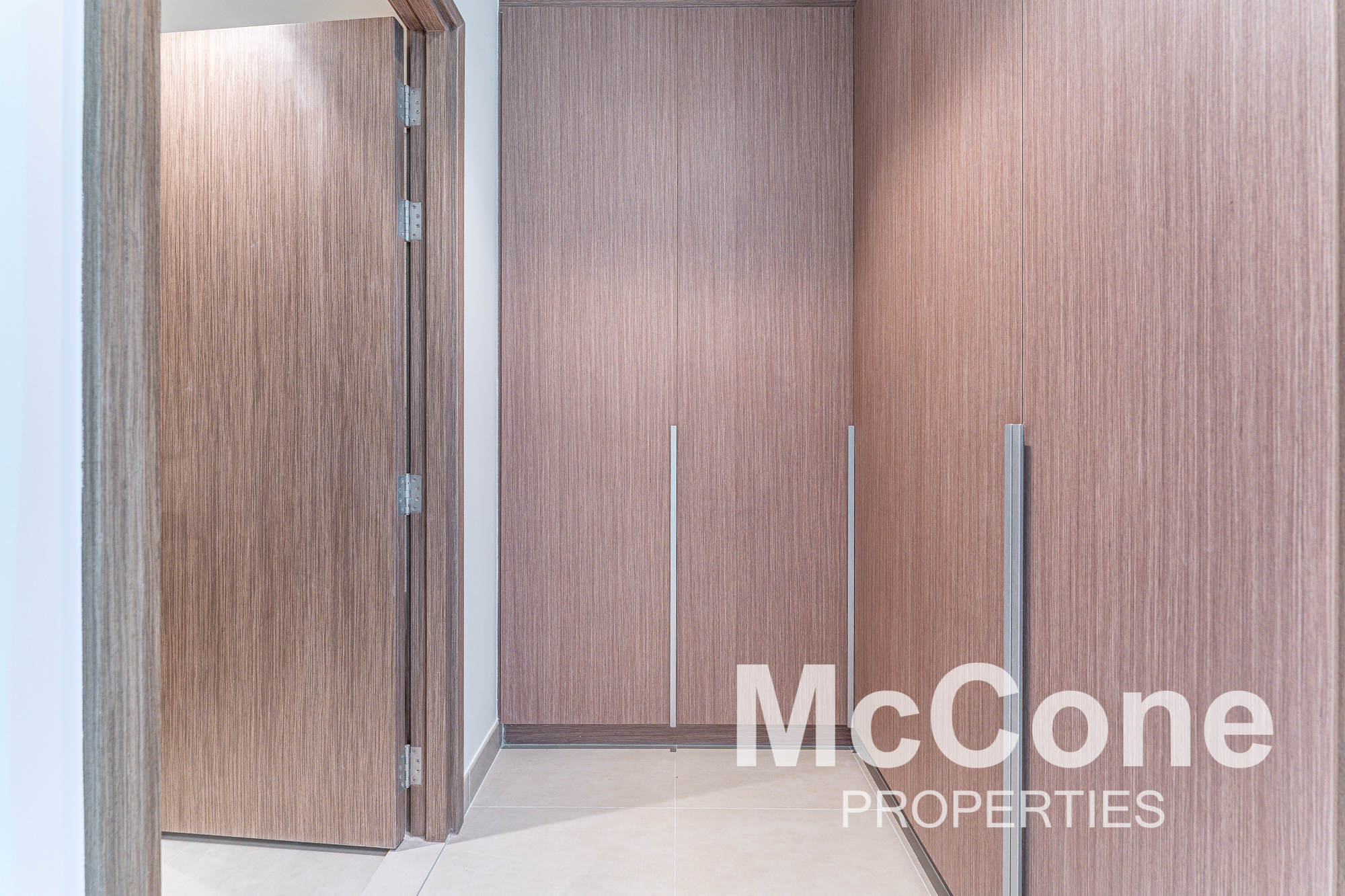 2 Bedroom Apartment for Rent in Seagate Building 3, Mina Rashid — photograph 12 of 22