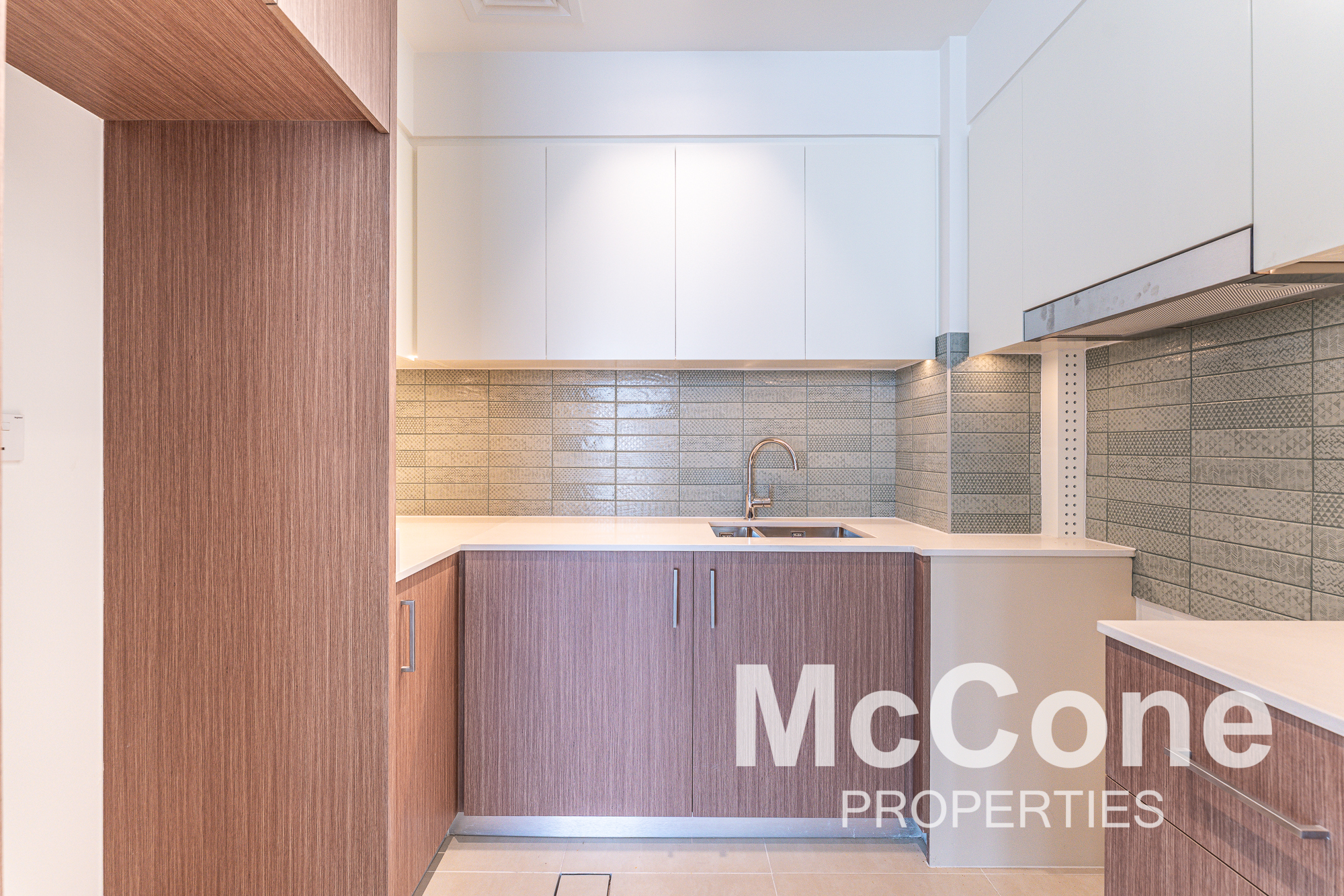 2 Bedroom Apartment for Rent in Seagate Building 3, Mina Rashid — photo 4 of 22