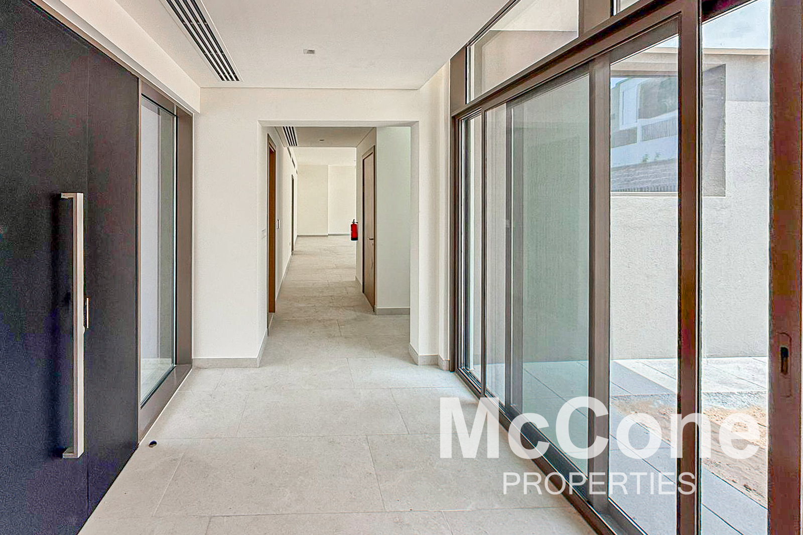 5 Bedroom Villa for Rent in Tilal Al Furjan, Al Furjan — photograph 18 of 26