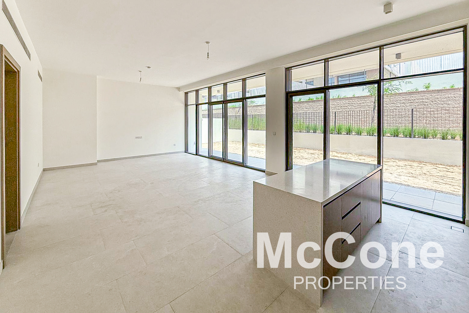 5 Bedroom Villa for Rent in Tilal Al Furjan, Al Furjan — photo 2 of 26