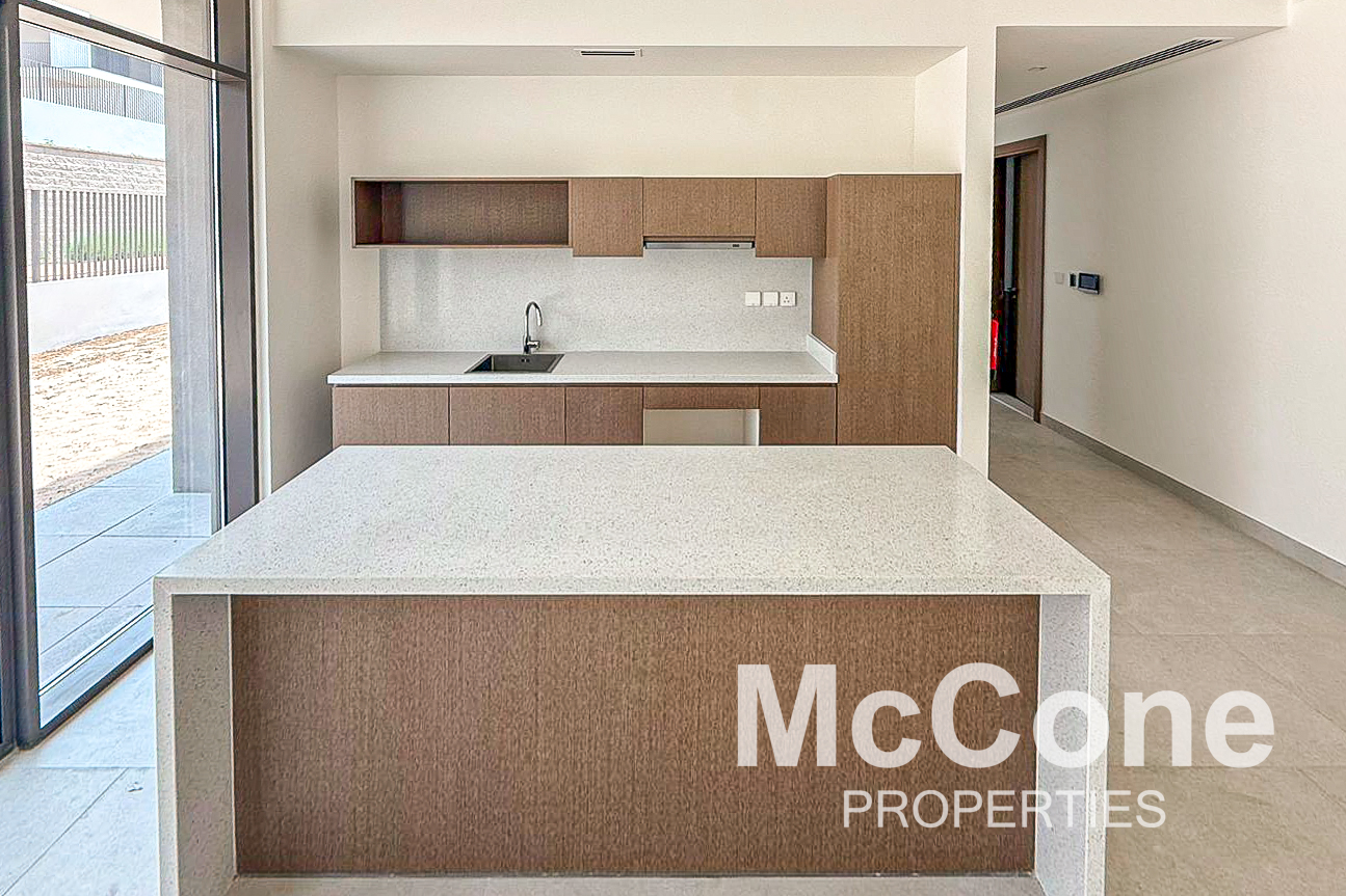 5 Bedroom Villa for Rent in Tilal Al Furjan, Al Furjan — photo 7 of 26