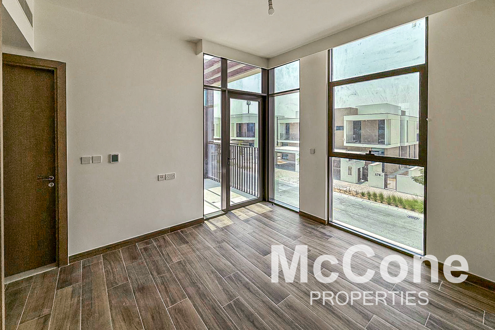 5 Bedroom Villa for Rent in Tilal Al Furjan, Al Furjan — photograph 15 of 26
