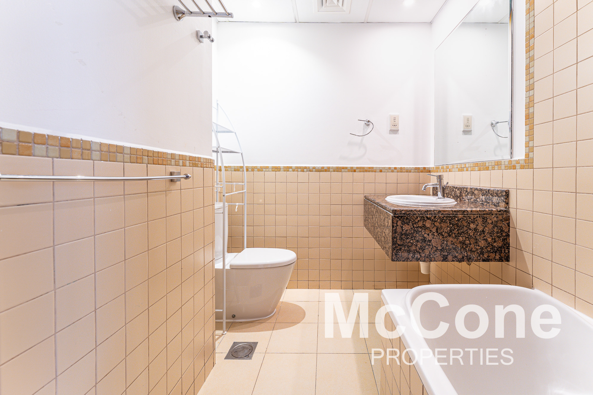 3 Bedroom Apartment for Rent in Murjan 1, Jumeirah Beach Residence — photograph 18 of 25