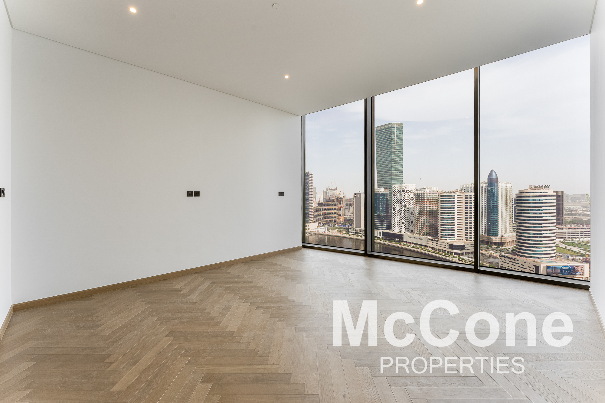 4 Bedroom Apartment for Rent in Jumeirah Living Business Bay, Business Bay — photograph 15 of 30