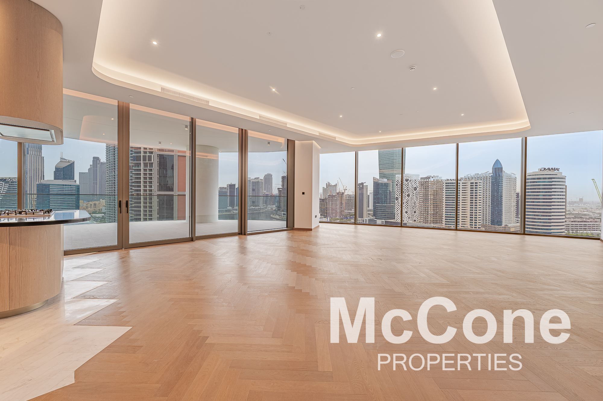 3 Bedroom Apartment for Rent in Jumeirah Living Business Bay, Business Bay — photo 2 of 30