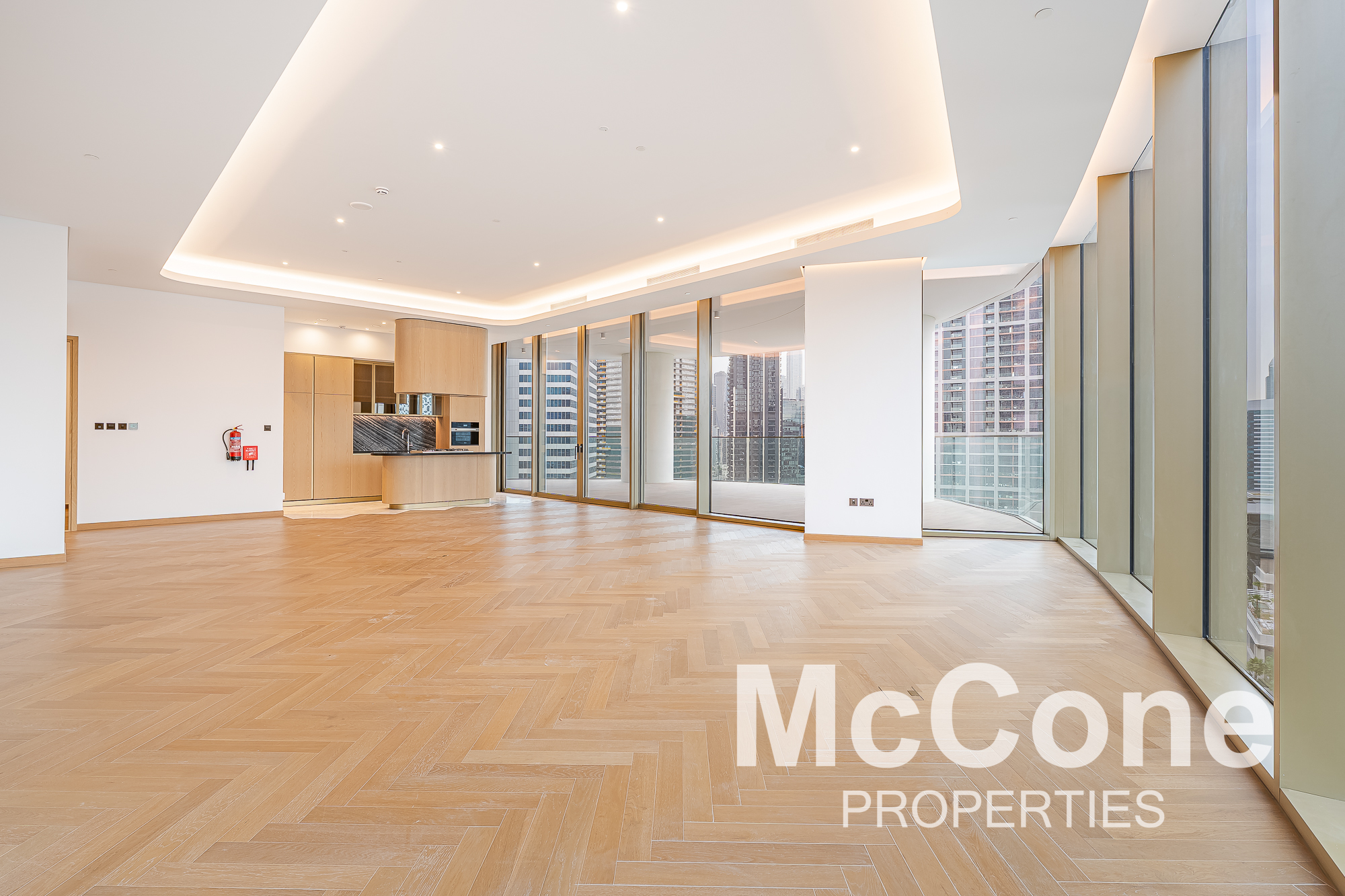 3 Bedroom Apartment for Rent in Jumeirah Living Business Bay, Business Bay — photo 3 of 30