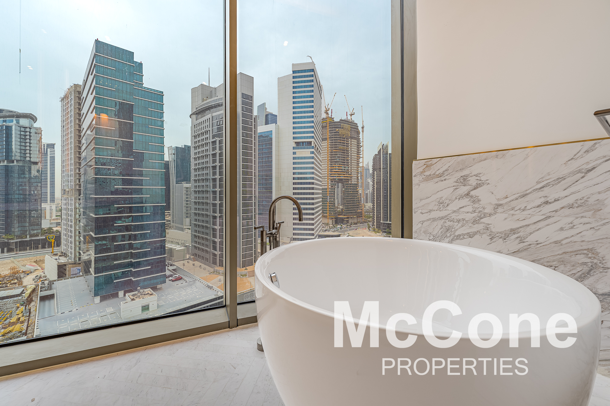 3 Bedroom Apartment for Rent in Jumeirah Living Business Bay, Business Bay — photograph 16 of 30