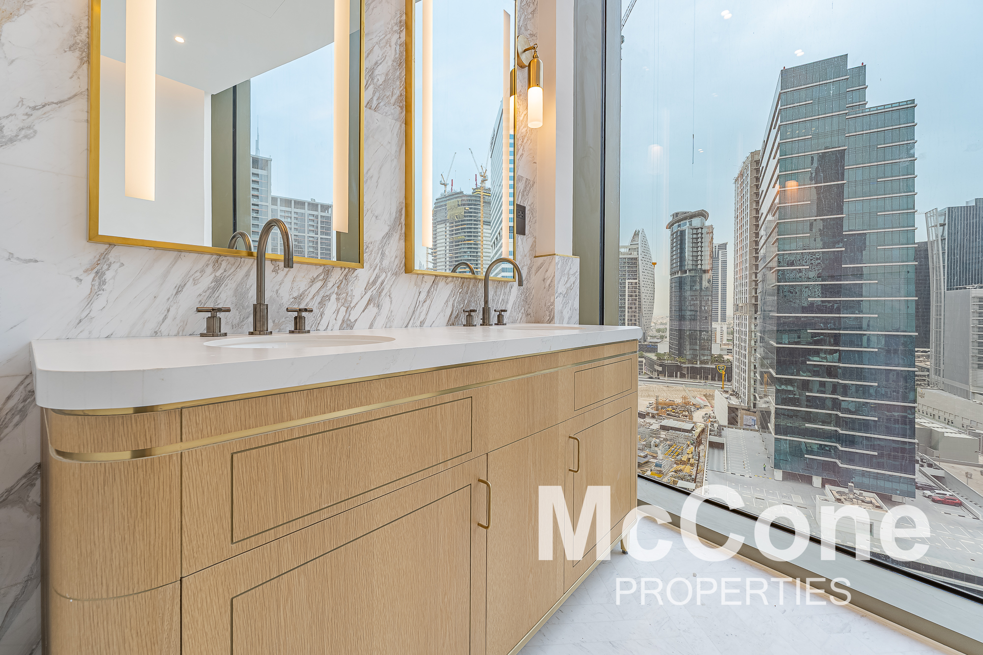 3 Bedroom Apartment for Rent in Jumeirah Living Business Bay, Business Bay — photograph 17 of 30